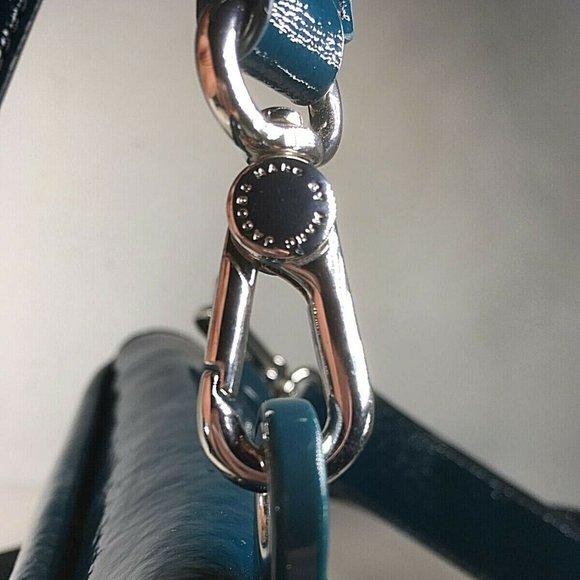 Marc by Marc Jacobs Small Aqua Faux Leather Bag - Picture 8 of 12